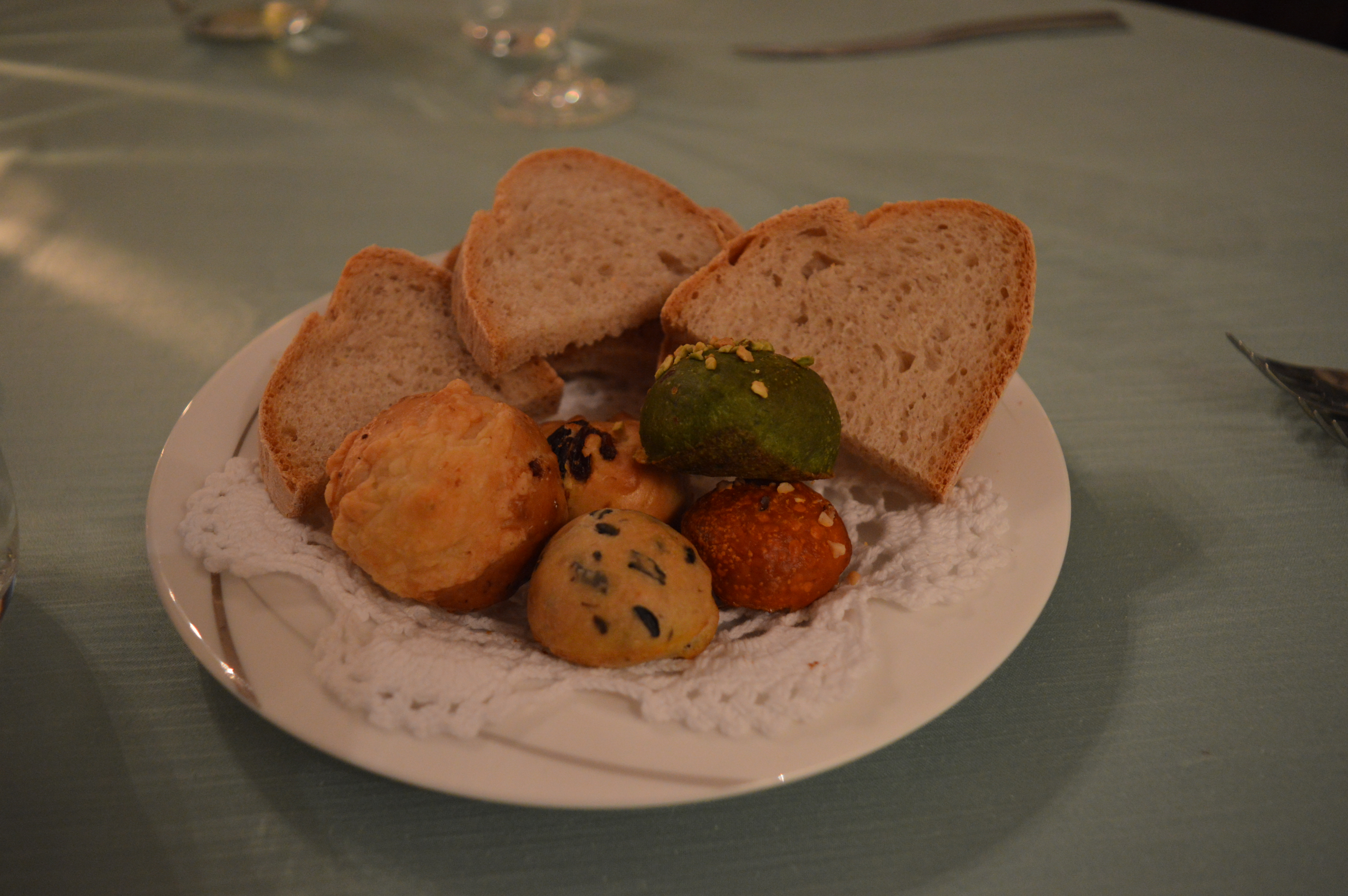 Preludio Restaurant - Bread